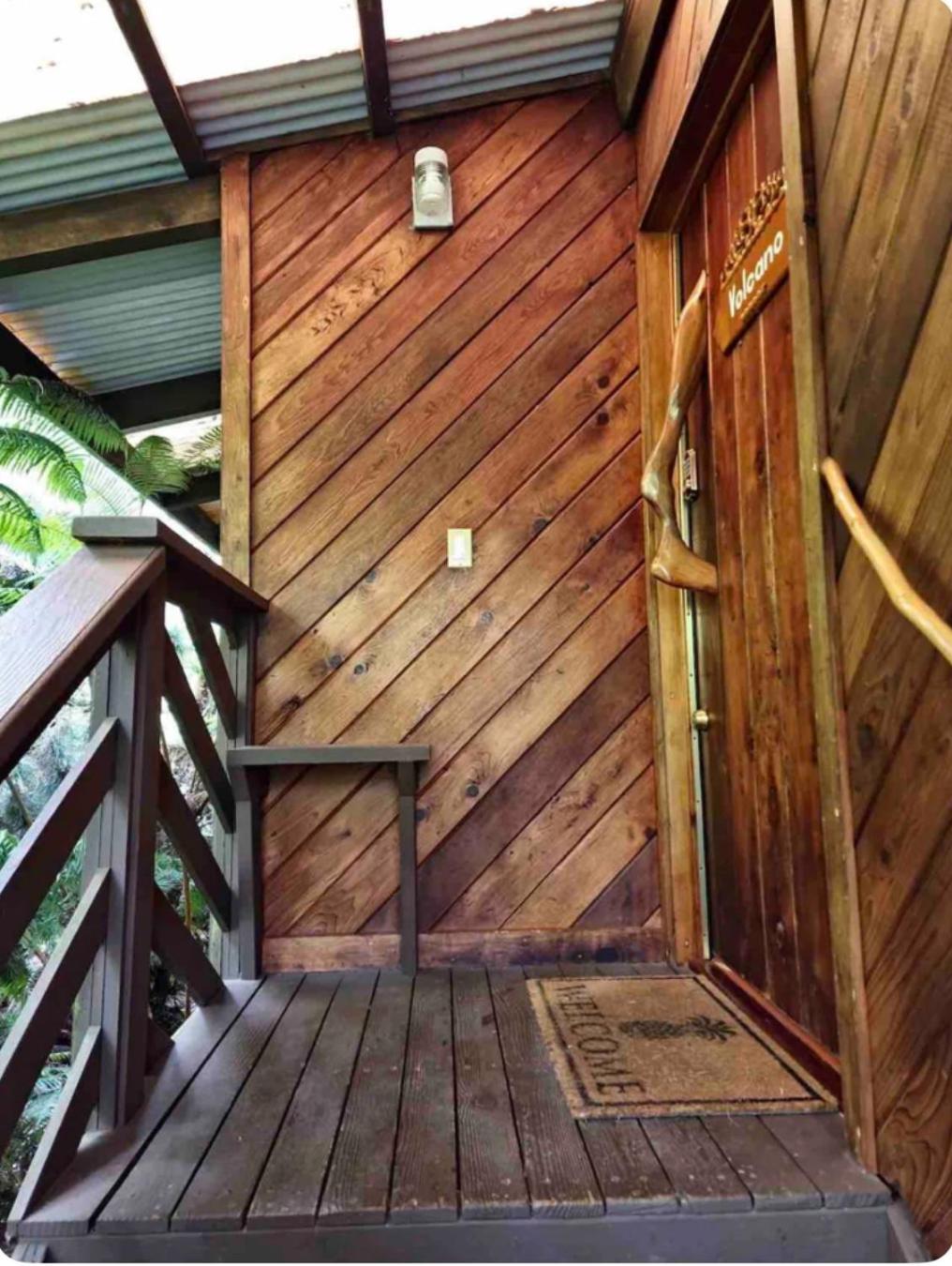 The Pacifica Inn Volcano Exterior photo